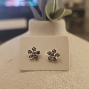 Silver Floral Stud Earrings - Women Jewelry